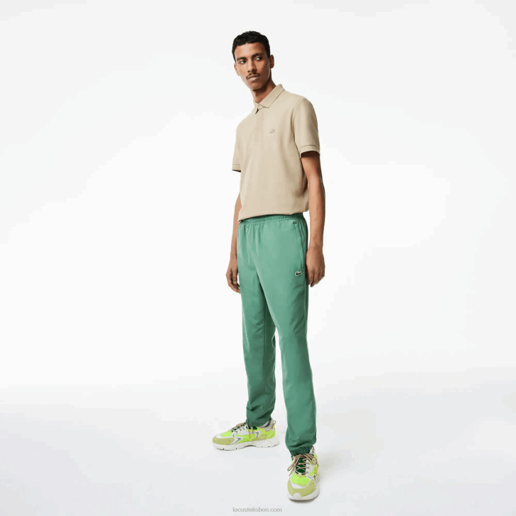 homens Lacoste verde caqui kx5 calças de treino repelentes de água de ajuste regular 08D0331