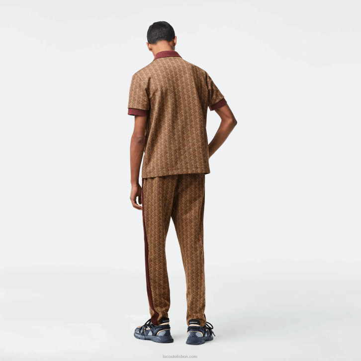 homens Lacoste bege bordeaux mkj polo clássico com estampa de monograma 08D071