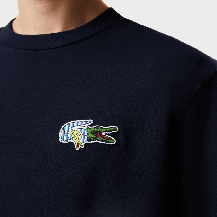 homens Lacoste azul marinho 166 camiseta com distintivo de efeito cômico de ajuste relaxado 08D0741