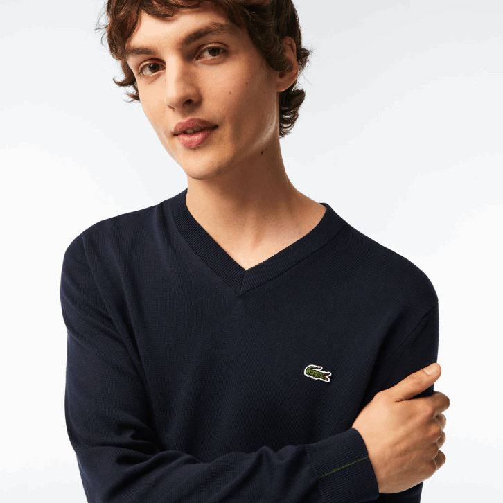 homens Lacoste azul marinho 166 suéter de algodão orgânico com decote em V 08D01326
