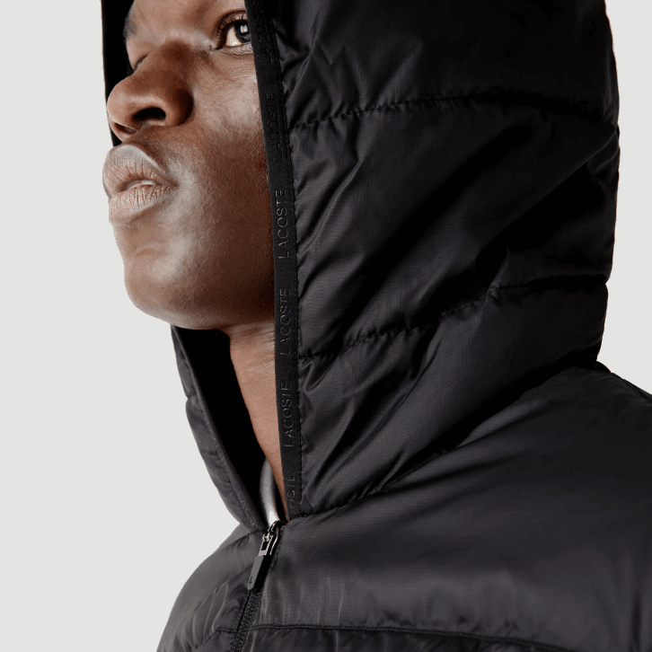 homens Lacoste preto c31 Jaqueta acolchoada resistente à água com capuz esportivo 08D01319