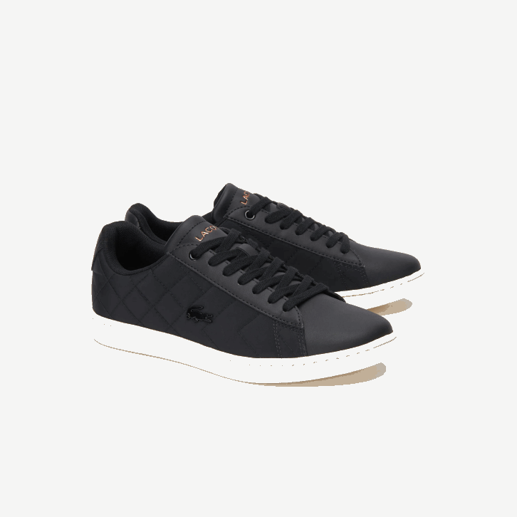 mulheres Lacoste preto e off white 454 tênis acolchoado carnaby evo 08D02737